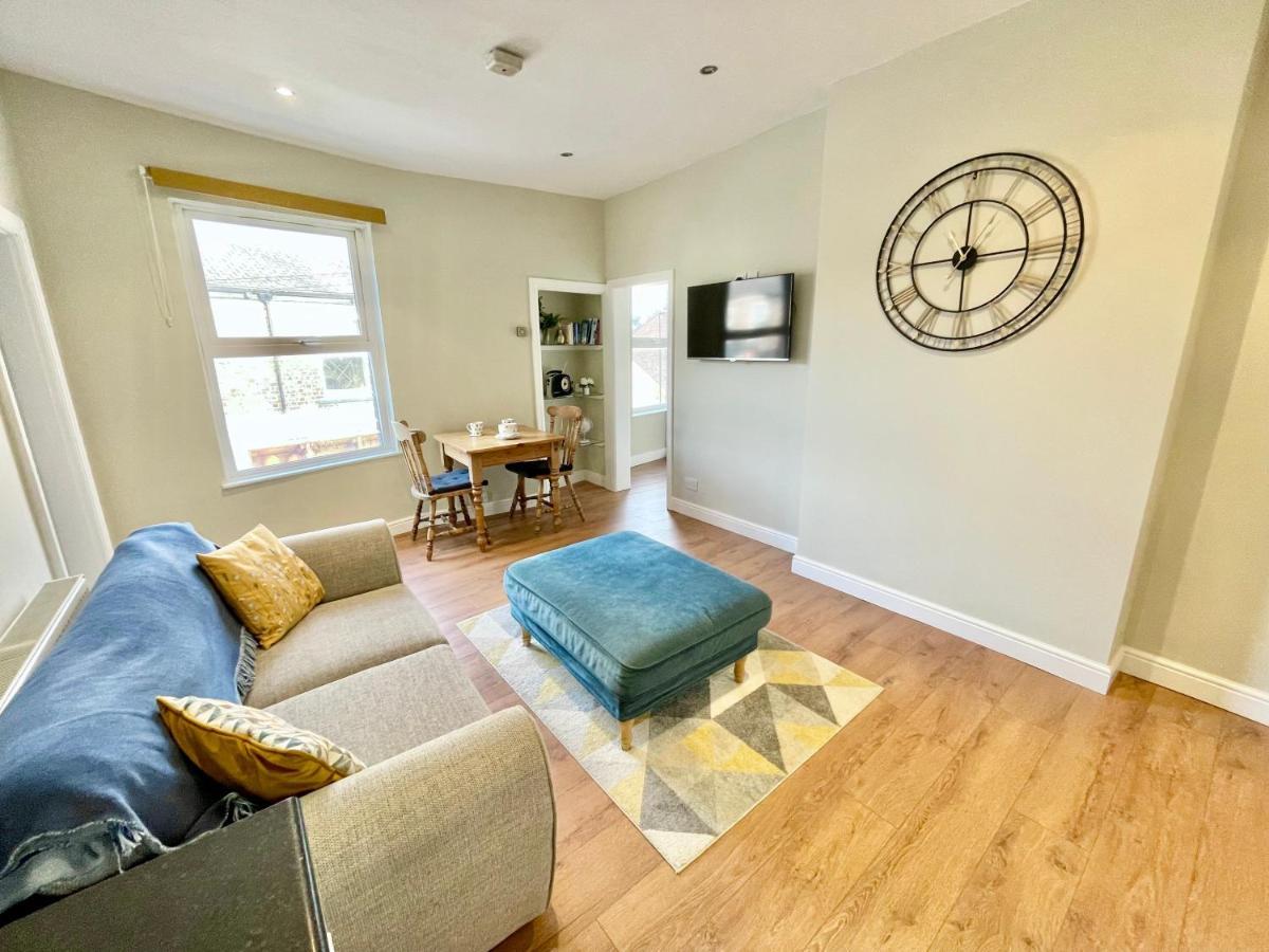 Russets Rest Apartment York Exterior photo